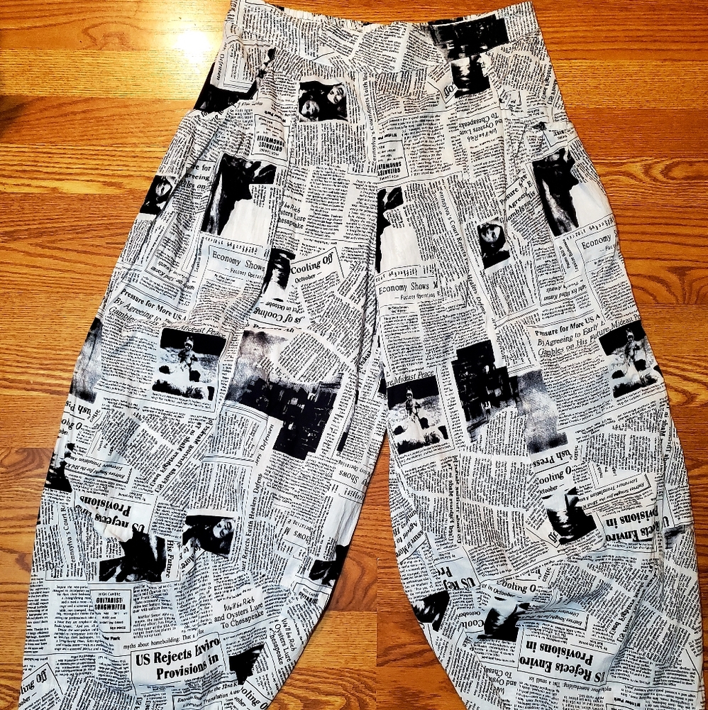 IC by Connie K Collection Newspaper Print Pants large